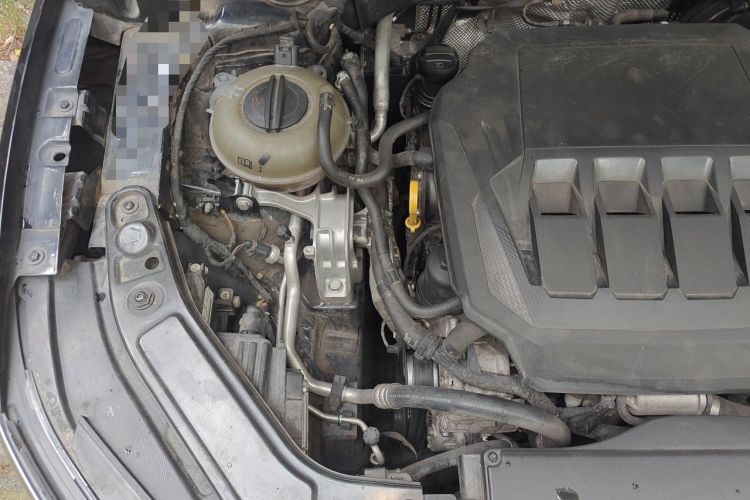 Used Volkswagen Passat 2022 330TSI Elite Edition Engine Bay Right