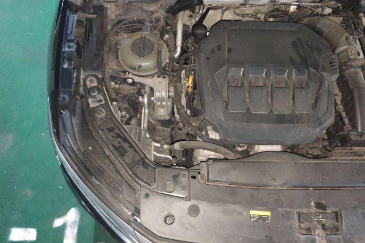 Used Volkswagen Passat 2022 330TSI Elite Edition Engine Bay Right