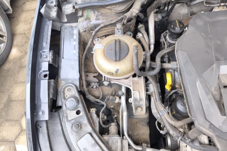 Used Volkswagen Passat 2022 330TSI Starry Elite Edition Engine Bay Right