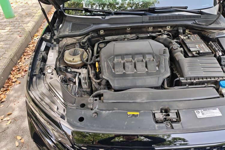 Used Volkswagen Passat 2022 330TSI Starry Luxury Edition Engine Bay Right