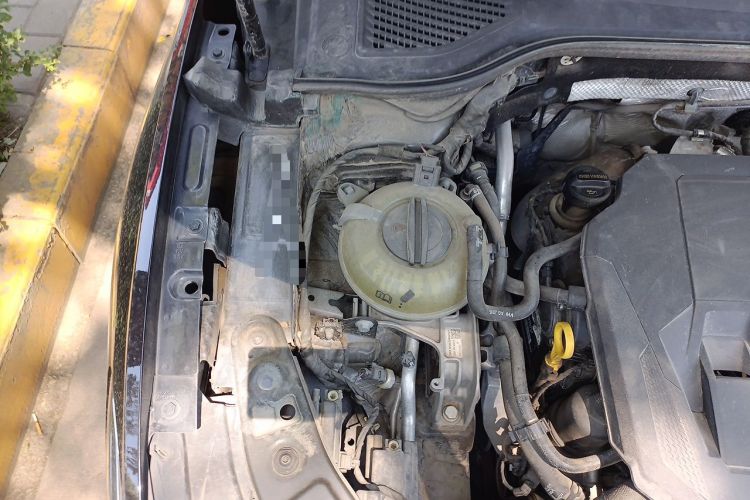 Used Volkswagen Passat 2022 330TSI Starry Luxury Edition Engine Bay Right