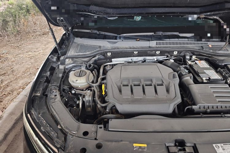 Used Volkswagen Passat 2022 330TSI Starry Luxury Edition Engine Bay Right