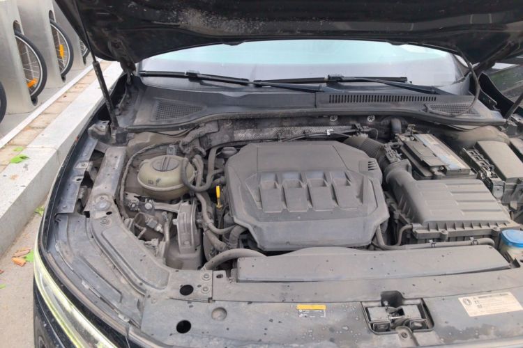 Used Volkswagen Passat 2022 330TSI Starry Luxury Edition Engine Bay Right