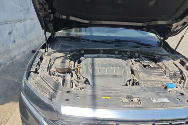 Used Volkswagen Passat 2022 330TSI Elite Edition Engine Bay Right