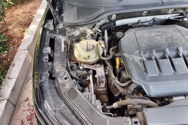 Used Volkswagen Passat 2022 330TSI Starry Elite Edition Engine Bay Right