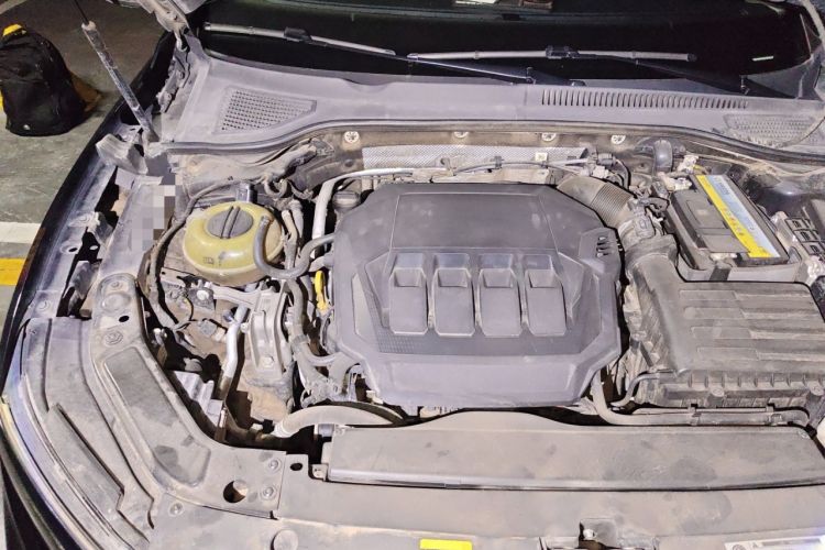 Used Volkswagen Passat 2022 330TSI Starry Elite Edition Engine Bay Right