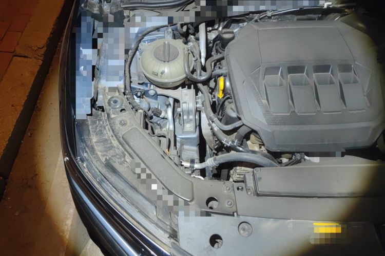 Used Volkswagen Passat 2022 330TSI Luxury Edition Engine Bay Right