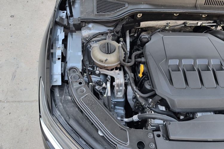 Used Volkswagen Passat 2022 330TSI Elite Edition Engine Bay Right