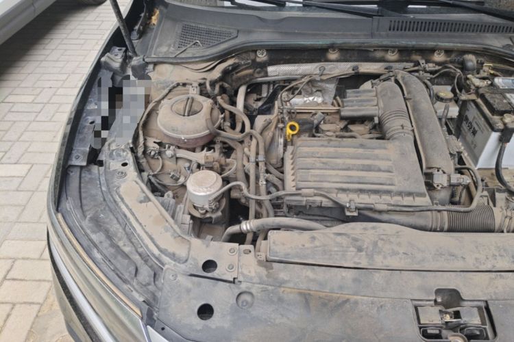 Used Volkswagen Passat 2022 280TSI Business Edition Engine Bay Right