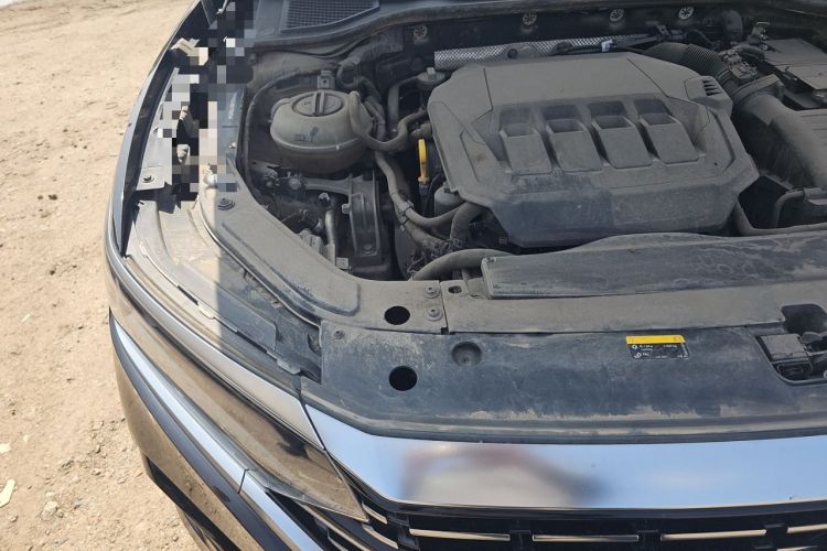 Used Volkswagen Passat 2022 330TSI Luxury Edition Engine Bay Right