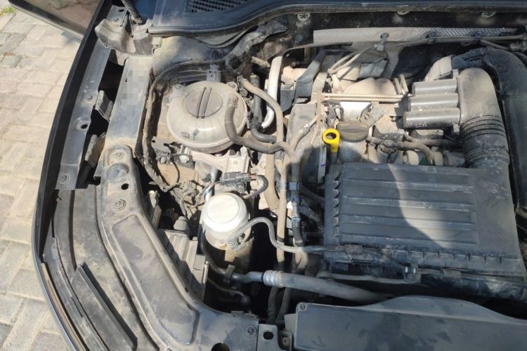 Used Volkswagen Passat 2022 280TSI Business Edition Engine Bay Right