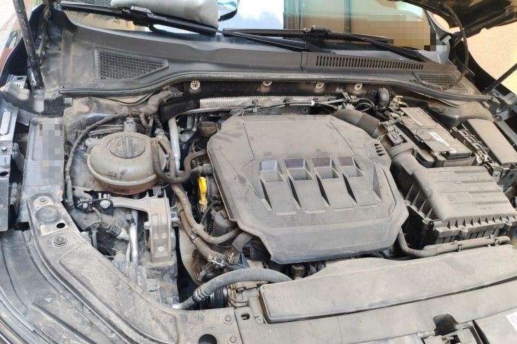 Used Volkswagen Passat 2022 330TSI Elite Edition Engine Bay Right