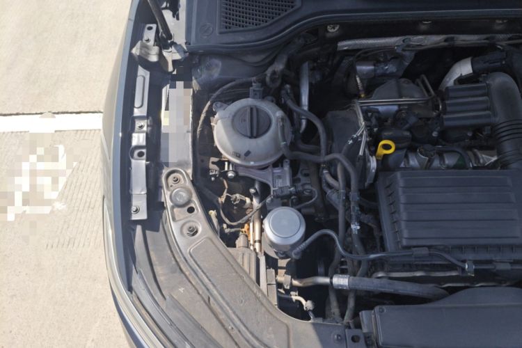 Used Volkswagen Passat 2022 280TSI Business Edition Engine Bay Right