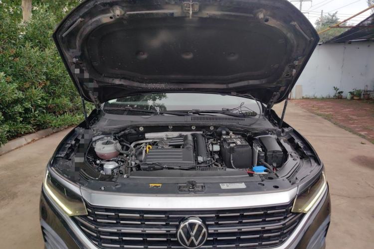 Used Volkswagen Passat 2022 280TSI Business Edition Engine Bay