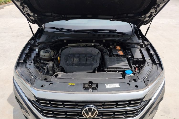 Used Volkswagen Passat 2022 330TSI Luxury Edition Engine Bay
