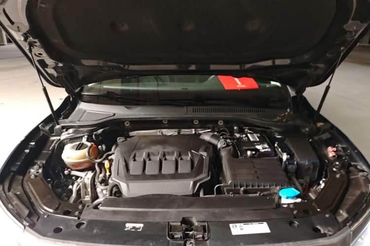 Used Volkswagen Passat 2022 330TSI Elite Edition Engine Bay