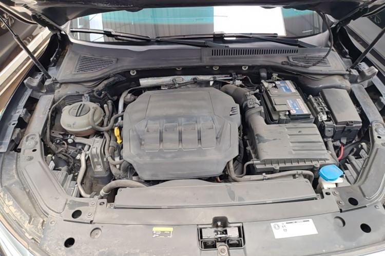 Used Volkswagen Passat 2022 330TSI Elite Edition Engine Bay