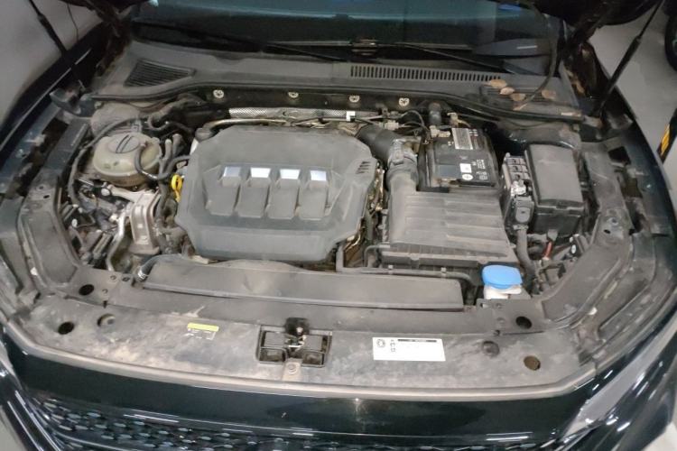 Used Volkswagen Passat 2022 330TSI Starry Luxury Edition Engine Bay