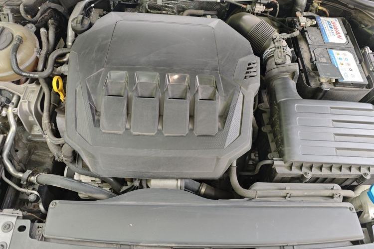 Used Volkswagen Passat 2022 330TSI Luxury Edition Engine Bay