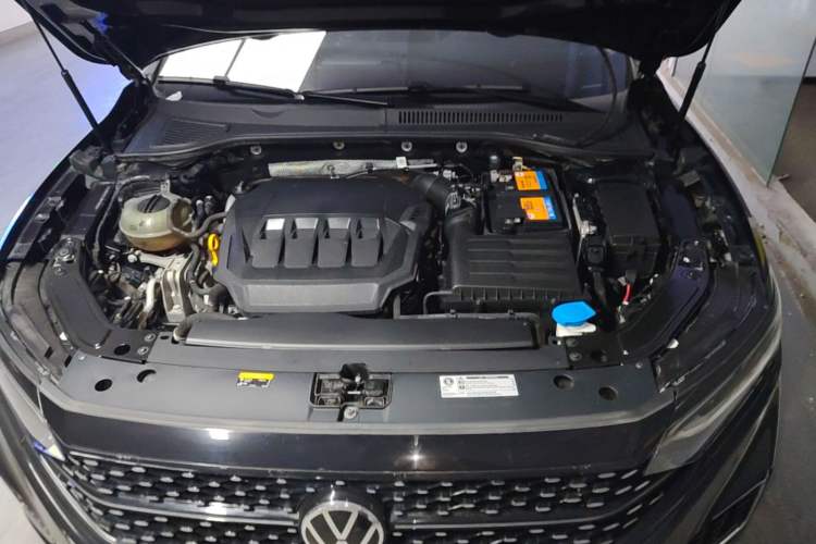 Used Volkswagen Passat 2022 330TSI Starry Luxury Edition Engine Bay