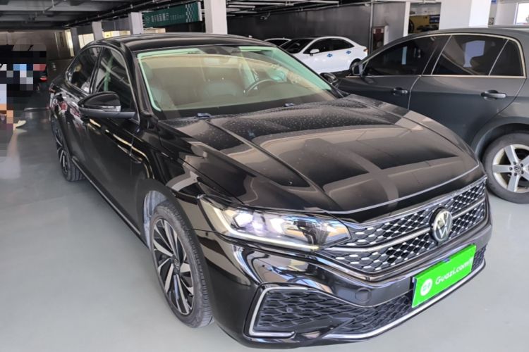 Used Volkswagen Passat 2022 330TSI Starry Elite Edition Exterior 1