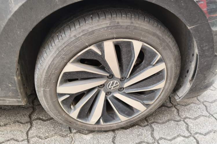 Used Volkswagen Passat 2022 330TSI Luxury Edition Exterior 1