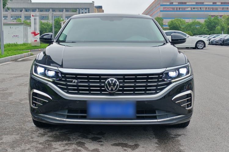 Used Volkswagen Passat 2022 330TSI Elite Edition Exterior 1