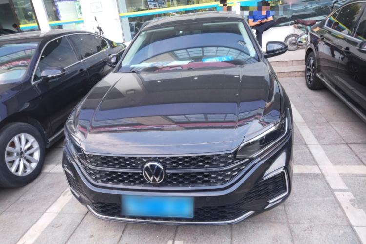 Used Volkswagen Passat 2022 330TSI Starry Elite Edition Exterior 1