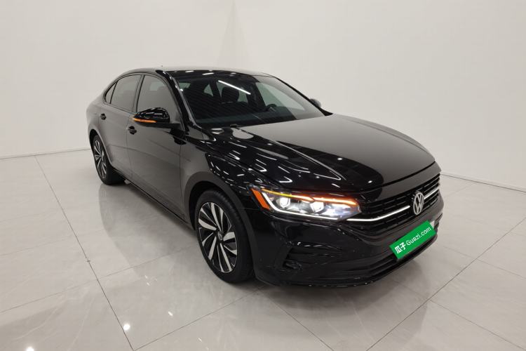 Used Volkswagen Passat 2022 330TSI Luxury Edition Exterior 1