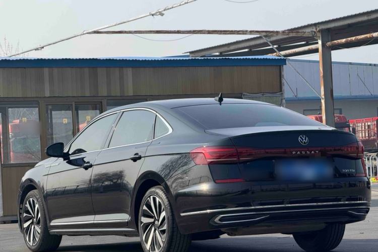 Used Volkswagen Passat 2022 330TSI Elite Edition Exterior 1