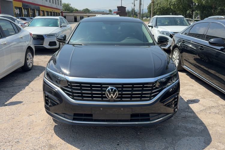 Used Volkswagen Passat 2022 330TSI Elite Edition Custom Version Exterior 1