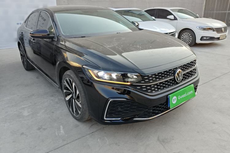 Used Volkswagen Passat 2022 330TSI Starry Elite Edition Exterior 1