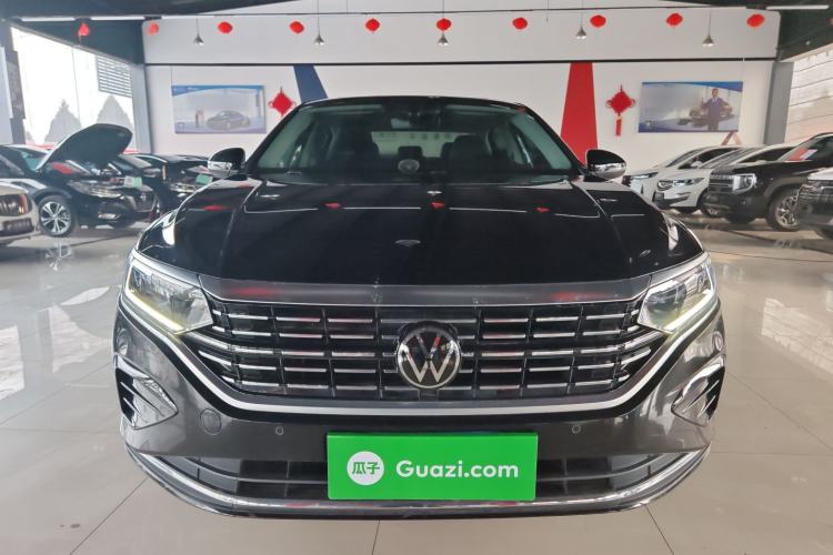 Used Volkswagen Passat 2022 330TSI Elite Edition Custom Version Exterior 1