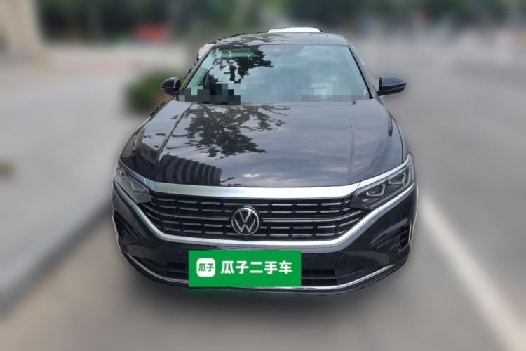 Used Volkswagen Passat 2022 330TSI Luxury Edition Exterior 1