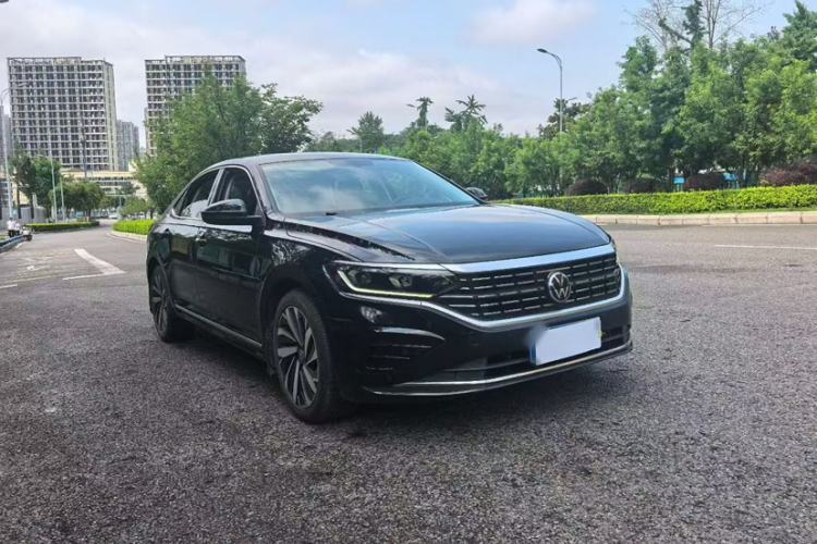 Used Volkswagen Passat 2022 330TSI Elite Edition Exterior 1