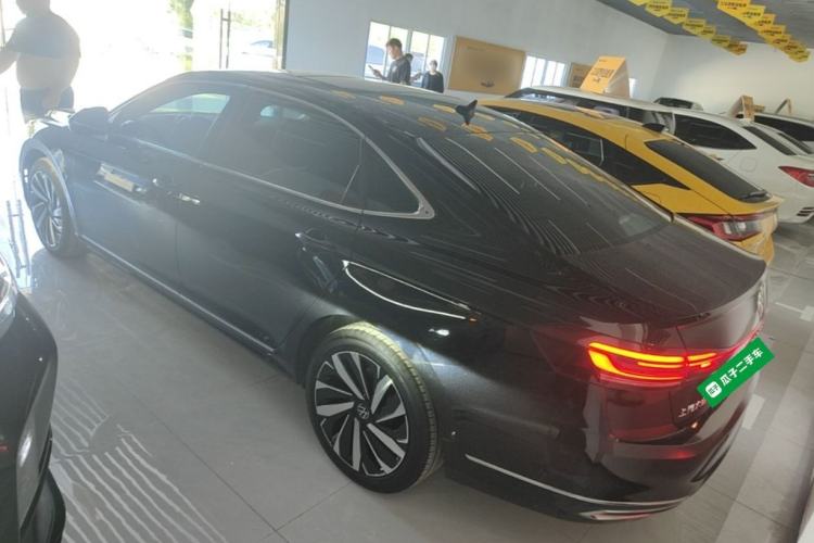 Used Volkswagen Passat 2022 330TSI Elite Edition Exterior 2