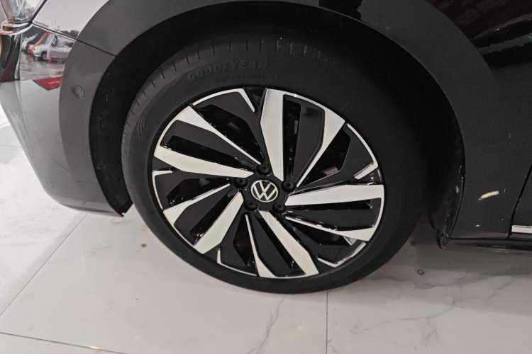 Used Volkswagen Passat 2022 330TSI Starry Luxury Edition Exterior 2