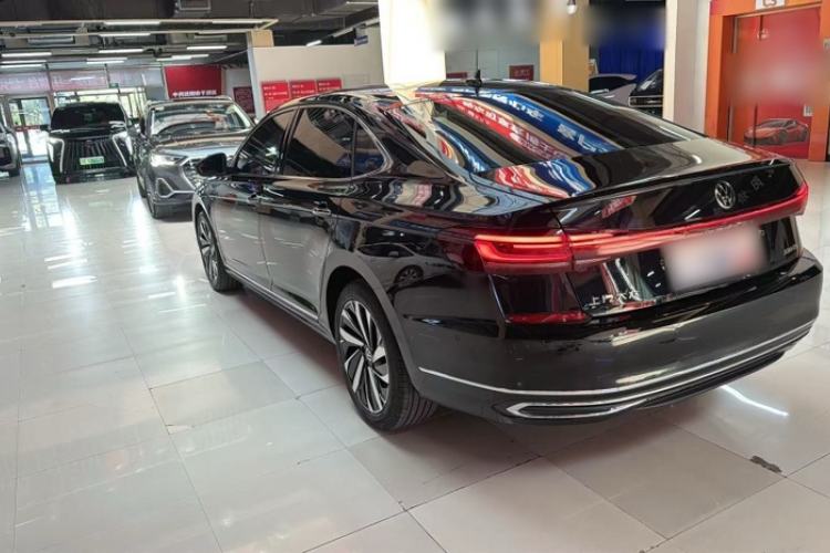 Used Volkswagen Passat 2022 330TSI Starry Luxury Edition Exterior 2