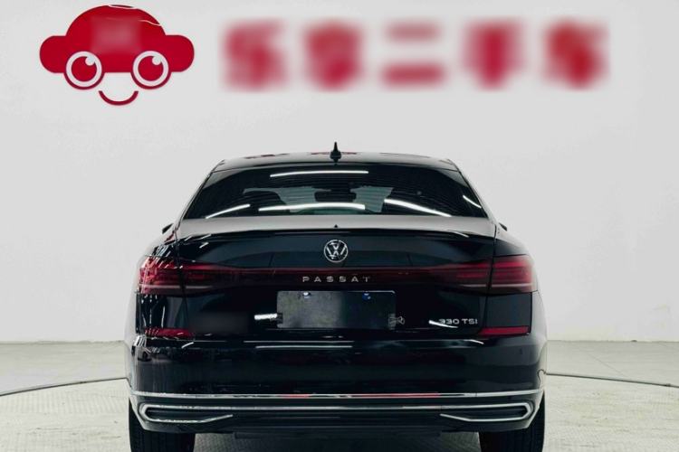 Used Volkswagen Passat 2022 330TSI Elite Edition Exterior 2