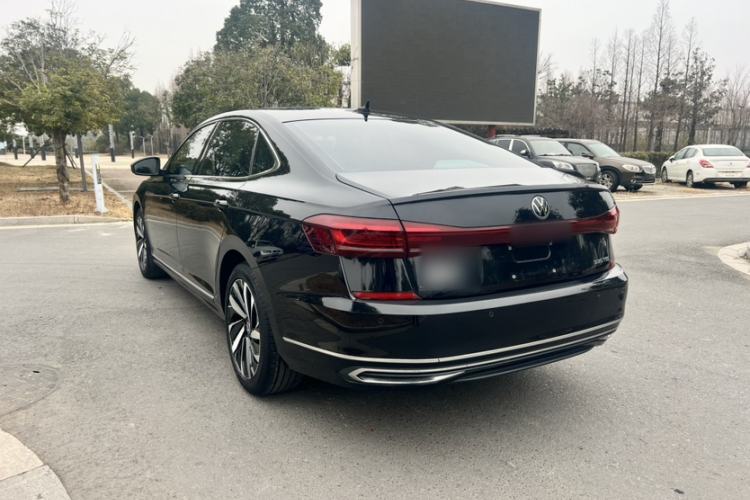 Used Volkswagen Passat 2022 330TSI Elite Edition Exterior 3