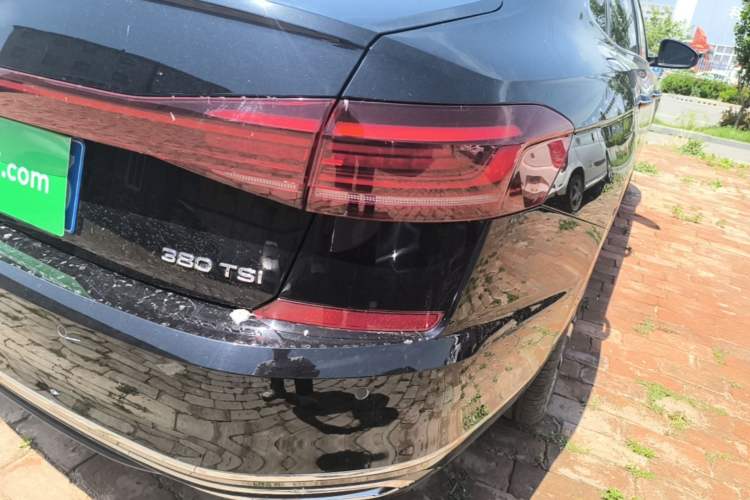 Used Volkswagen Passat 2022 380TSI Luxury Edition Exterior 3
