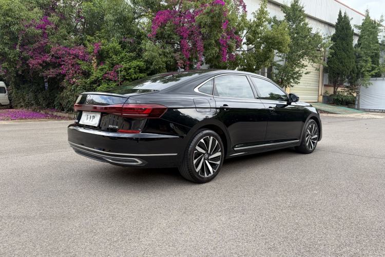 Used Volkswagen Passat 2022 330TSI Starry Elite Edition Exterior 3
