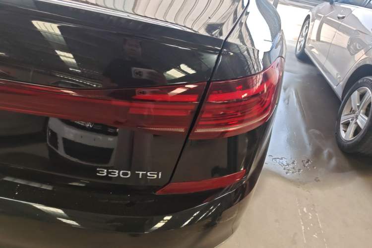 Used Volkswagen Passat 2022 330TSI Elite Edition Exterior 3