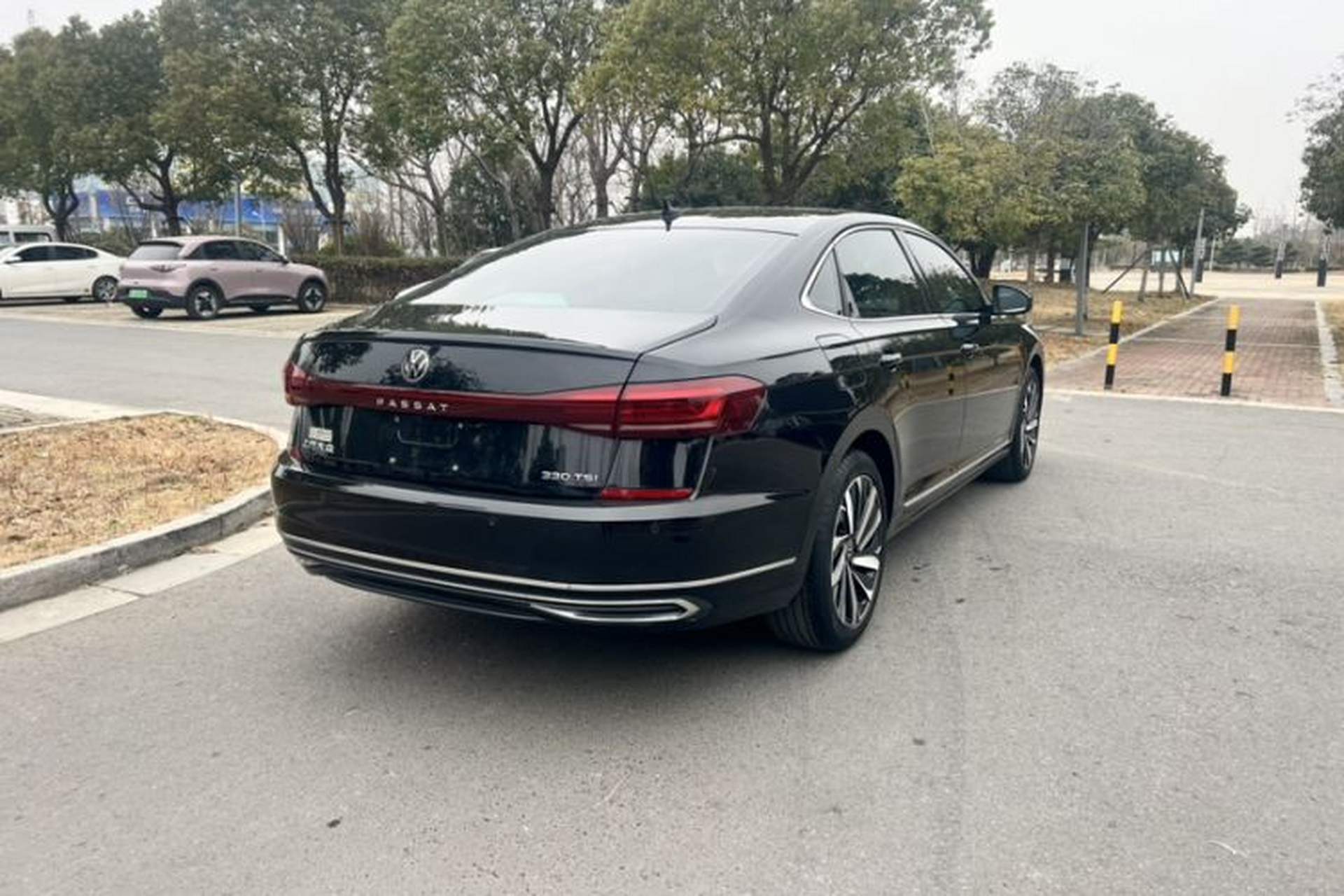 Used Volkswagen Passat 2022 330TSI Elite Edition Exterior 4