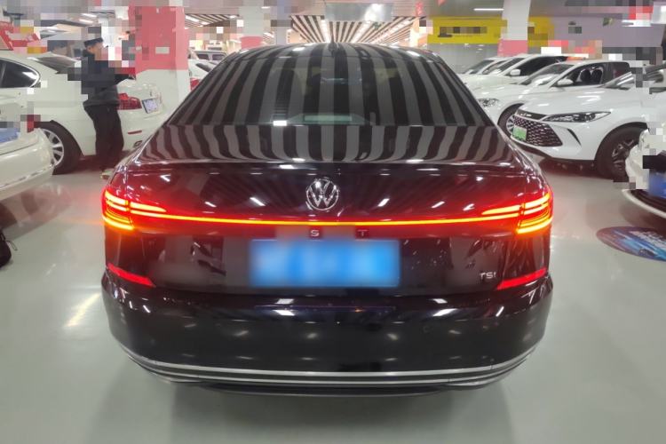 Used Volkswagen Passat 2022 330TSI Starry Elite Edition Custom Version Exterior 4