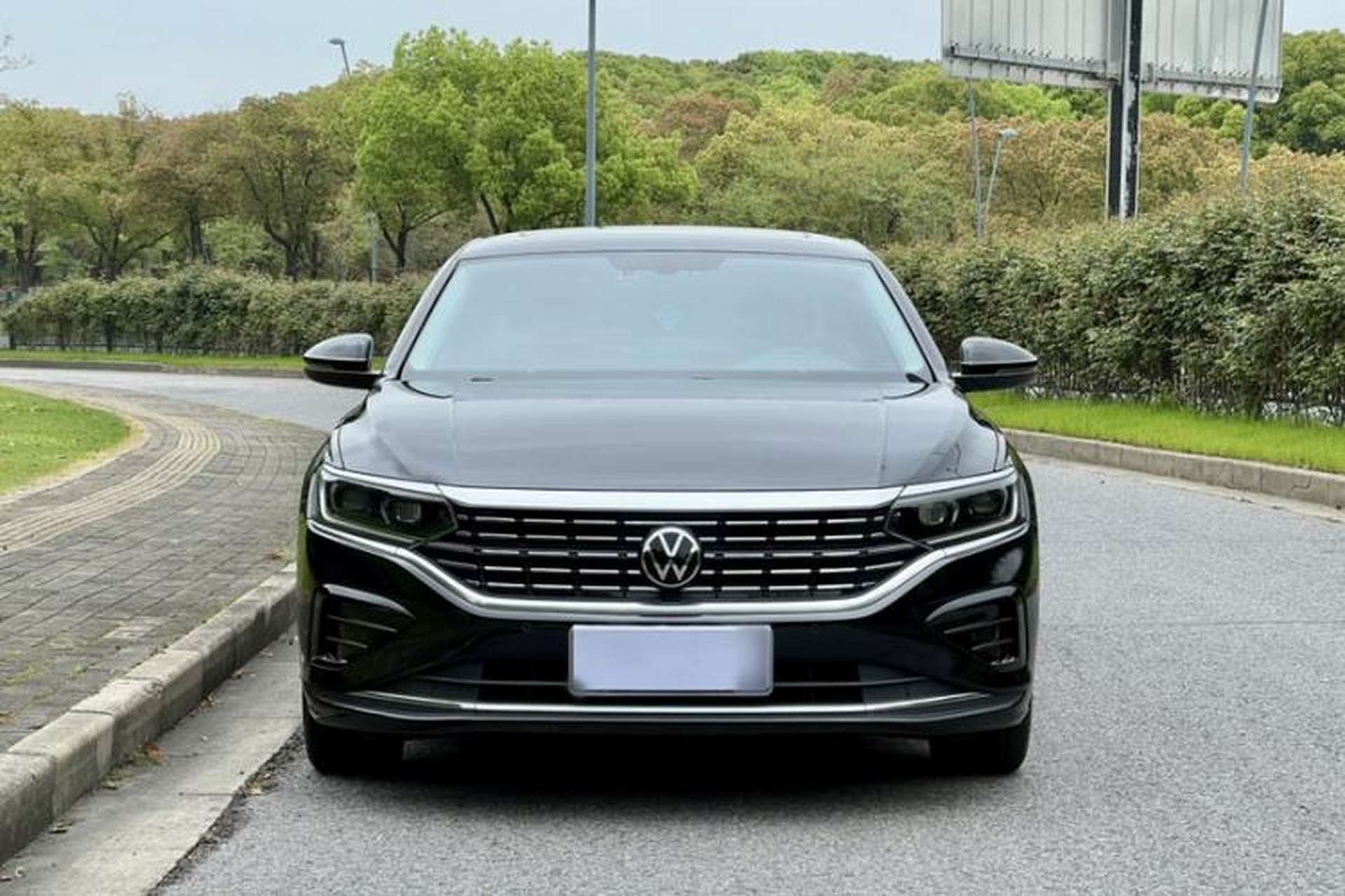 Used Volkswagen Passat 2022 330TSI Elite Edition Exterior 4