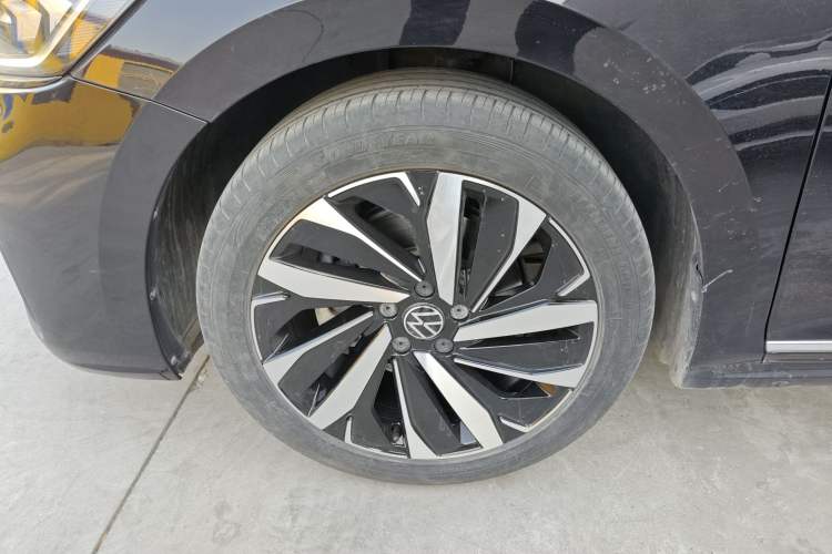 Used Volkswagen Passat 2022 330TSI Starry Elite Edition Exterior 4