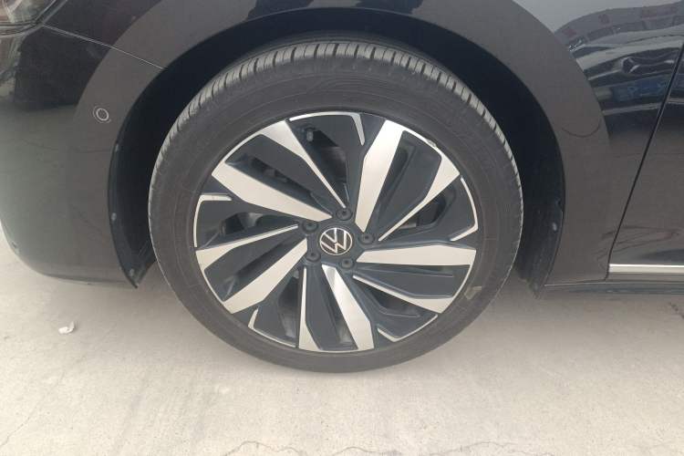 Used Volkswagen Passat 2022 330TSI Starry Luxury Edition Exterior 4