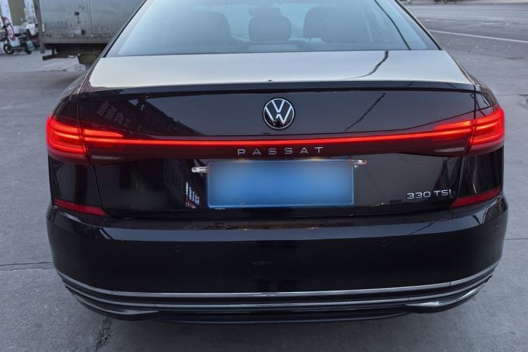Used Volkswagen Passat 2022 330TSI Starry Elite Edition Exterior 5