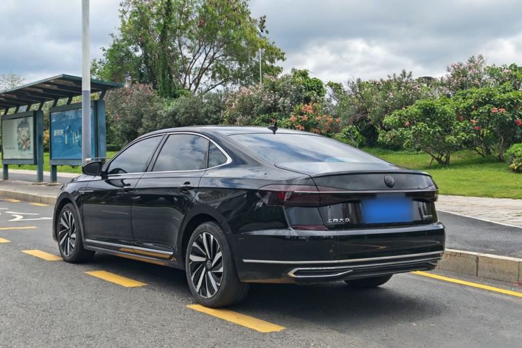 Used Volkswagen Passat 2022 330TSI Starry Elite Edition Exterior 5